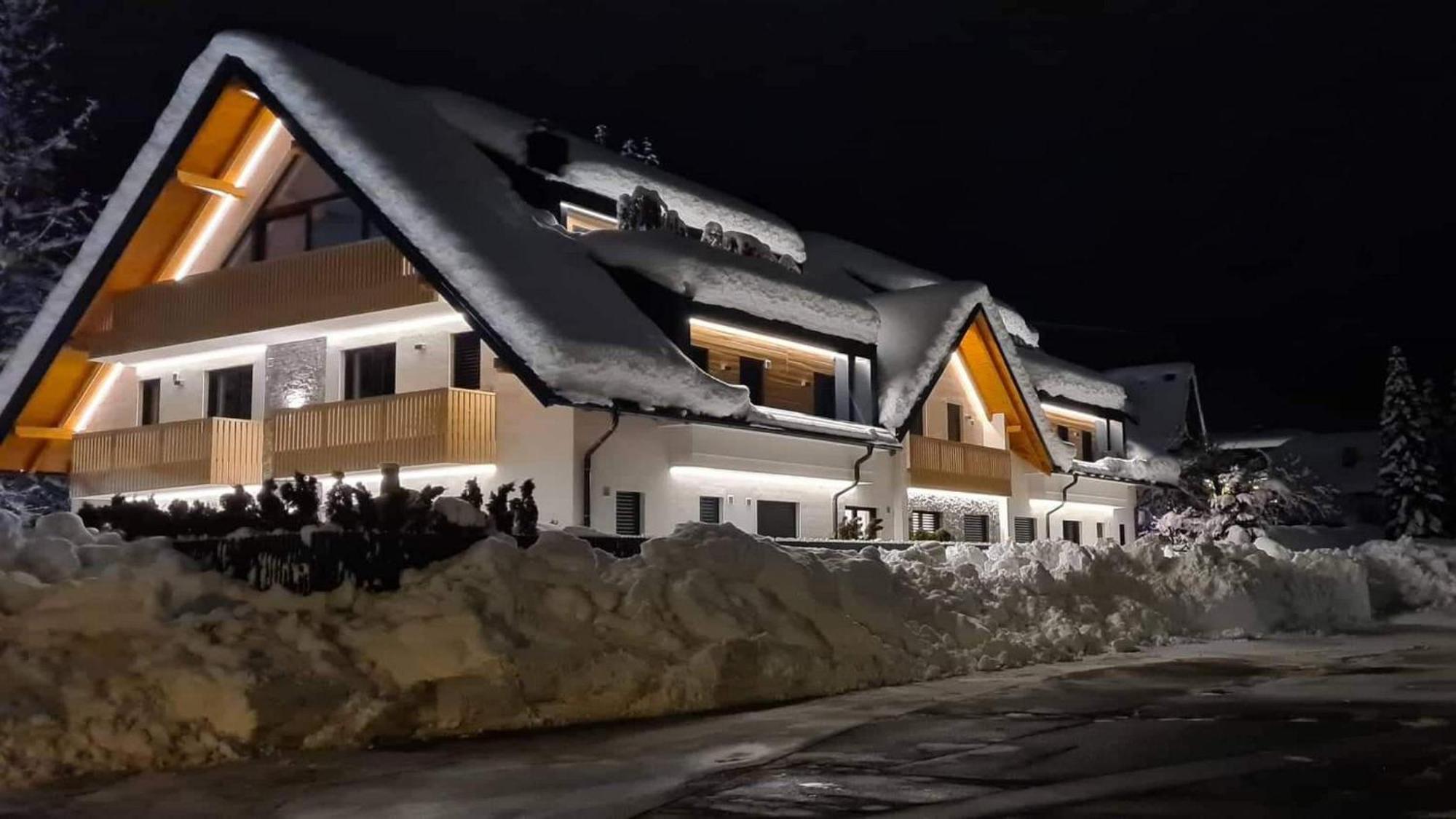 Vila Mojca Apartments Jasna & Jelka Kranjska Gora Ngoại thất bức ảnh