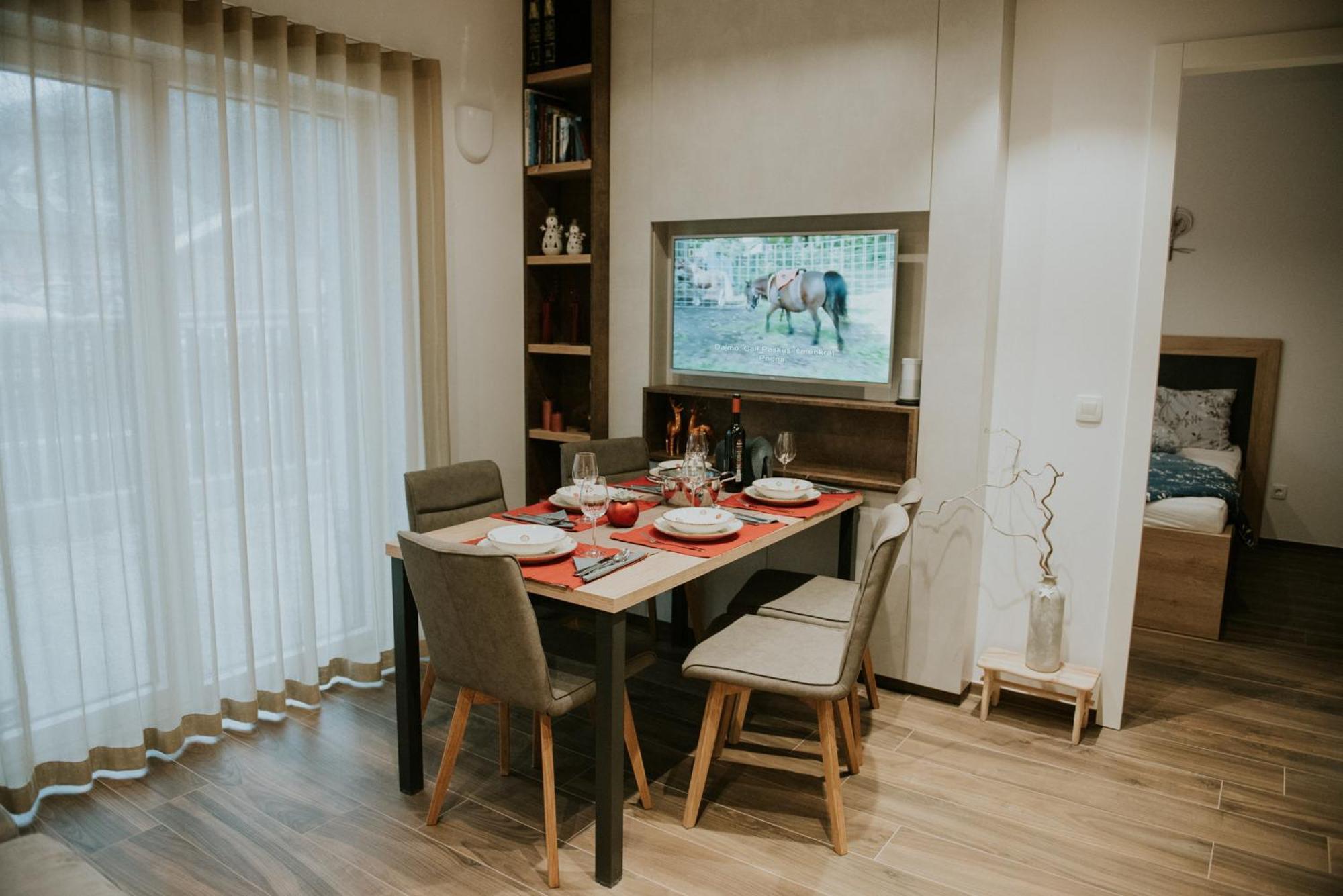 Vila Mojca Apartments Jasna & Jelka Kranjska Gora Phòng bức ảnh