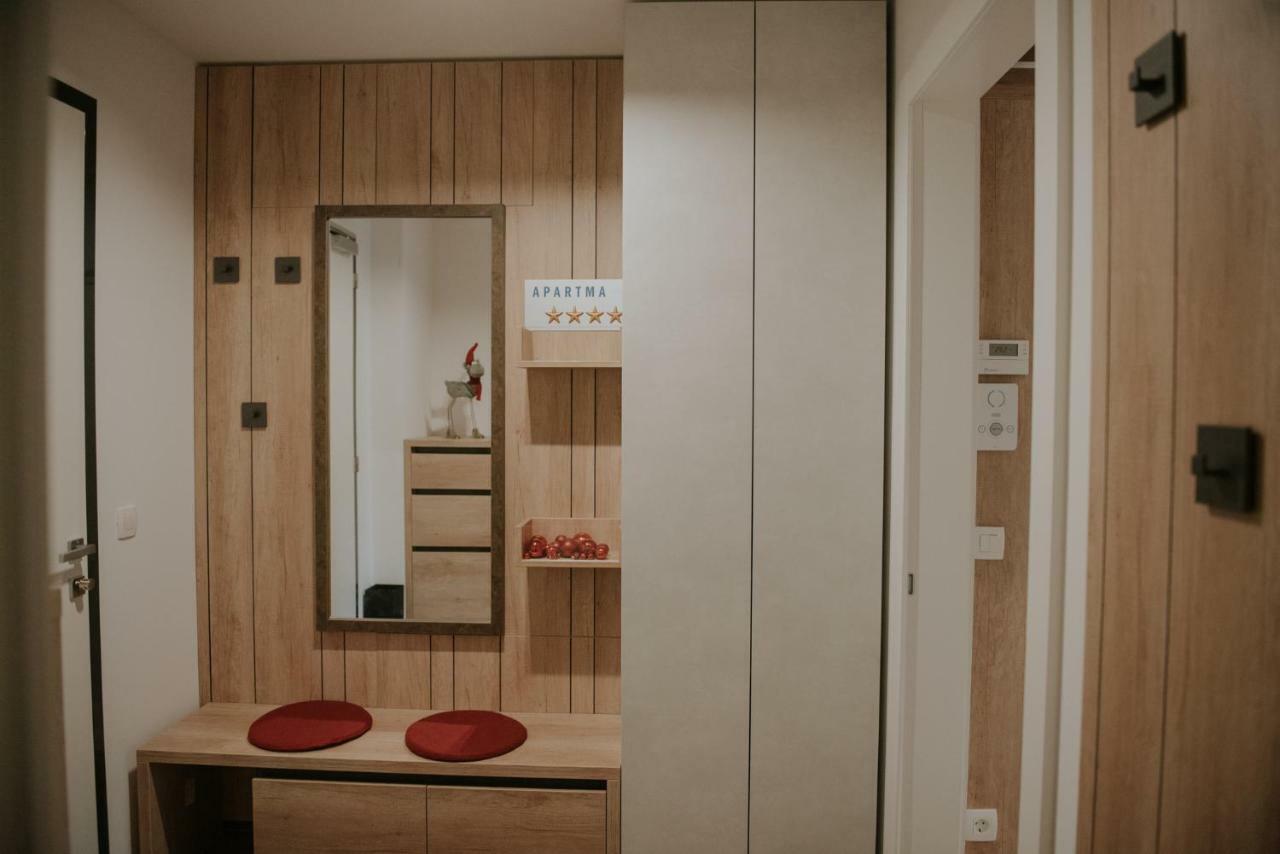 Vila Mojca Apartments Jasna & Jelka Kranjska Gora Ngoại thất bức ảnh