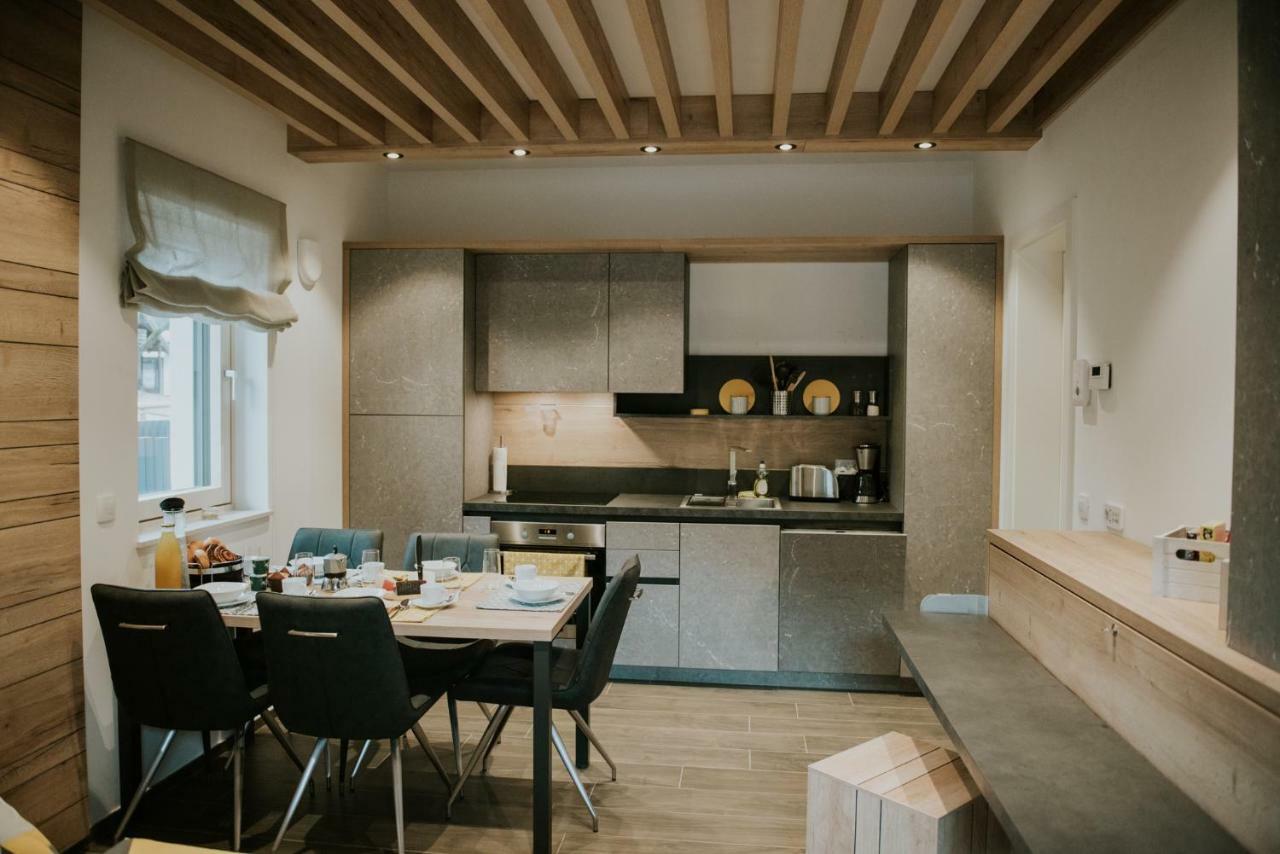 Vila Mojca Apartments Jasna & Jelka Kranjska Gora Ngoại thất bức ảnh